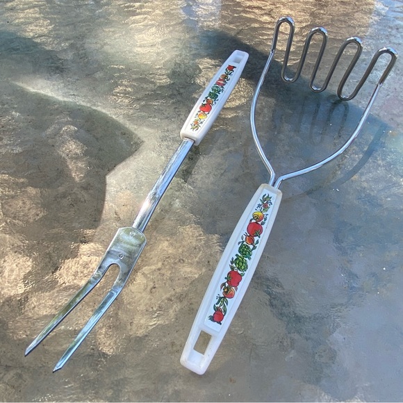 Vintage Spice of Life Cooking Utensils - Picture 2 of 6